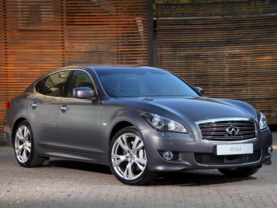  Infiniti M30d S 2012 года  (ZA) (фото 5 из 10)